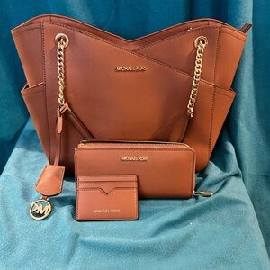 Michael Kors Jet Set Large Saffiano Set